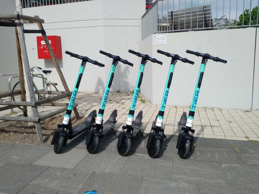 TIER vs. lime EScooter in Bonn Vergleich + Gutscheine für Freifahrten